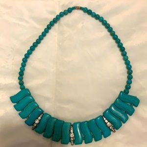 Beautiful Fashion jewelry in teal color. Great for casual or formal wear.